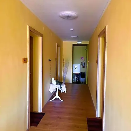 Horvath Hotel *